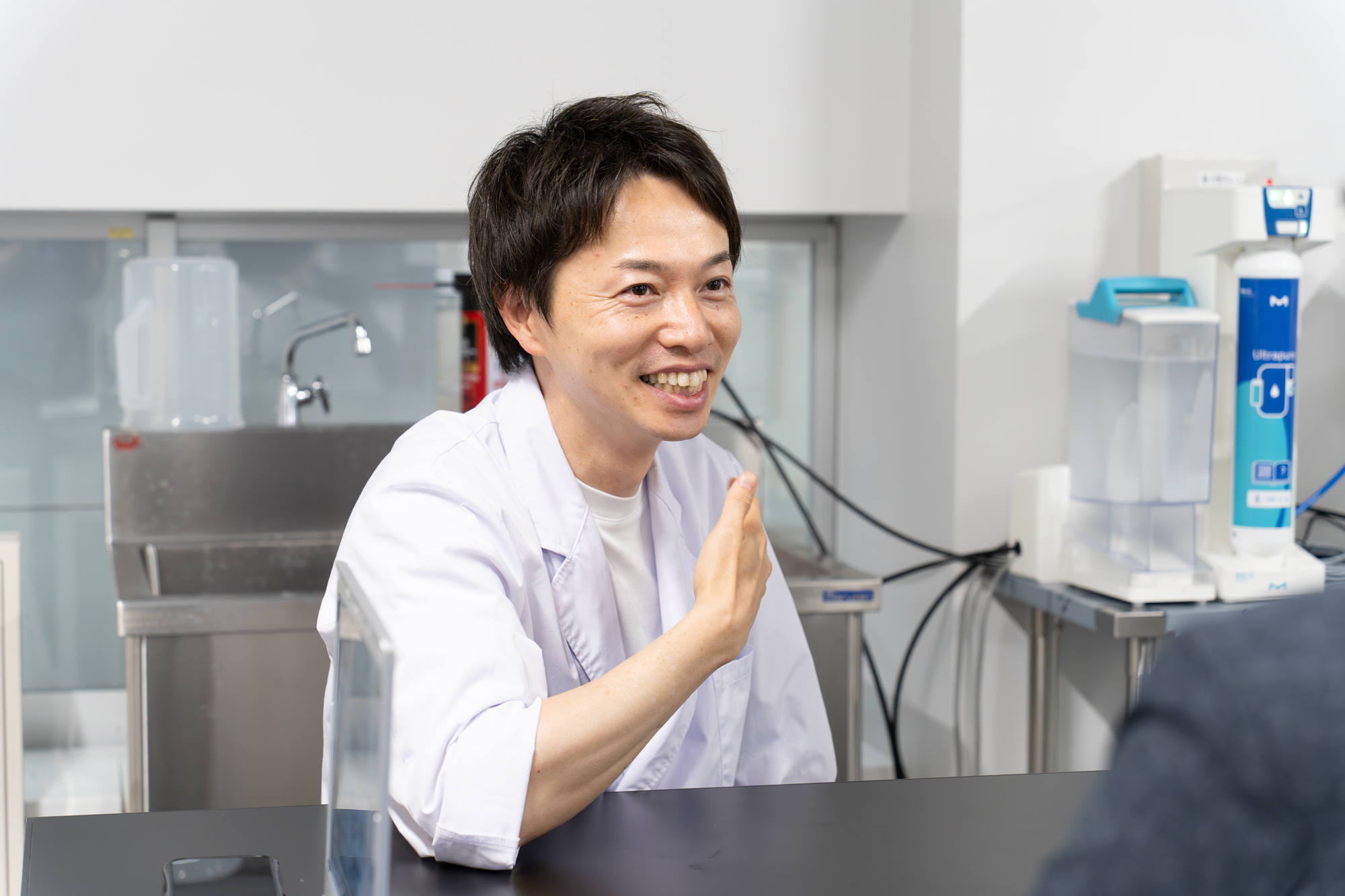  When asked what young people should think about early in their careers, Sakaguchi shares from experience: “When people hear 'medicine,’ they often think of doctors. But there are also engineering-based approaches like mine. It’s good to try many different things. And even if it’s something simple, I think it’s important to discover what interests you as early as possible.”